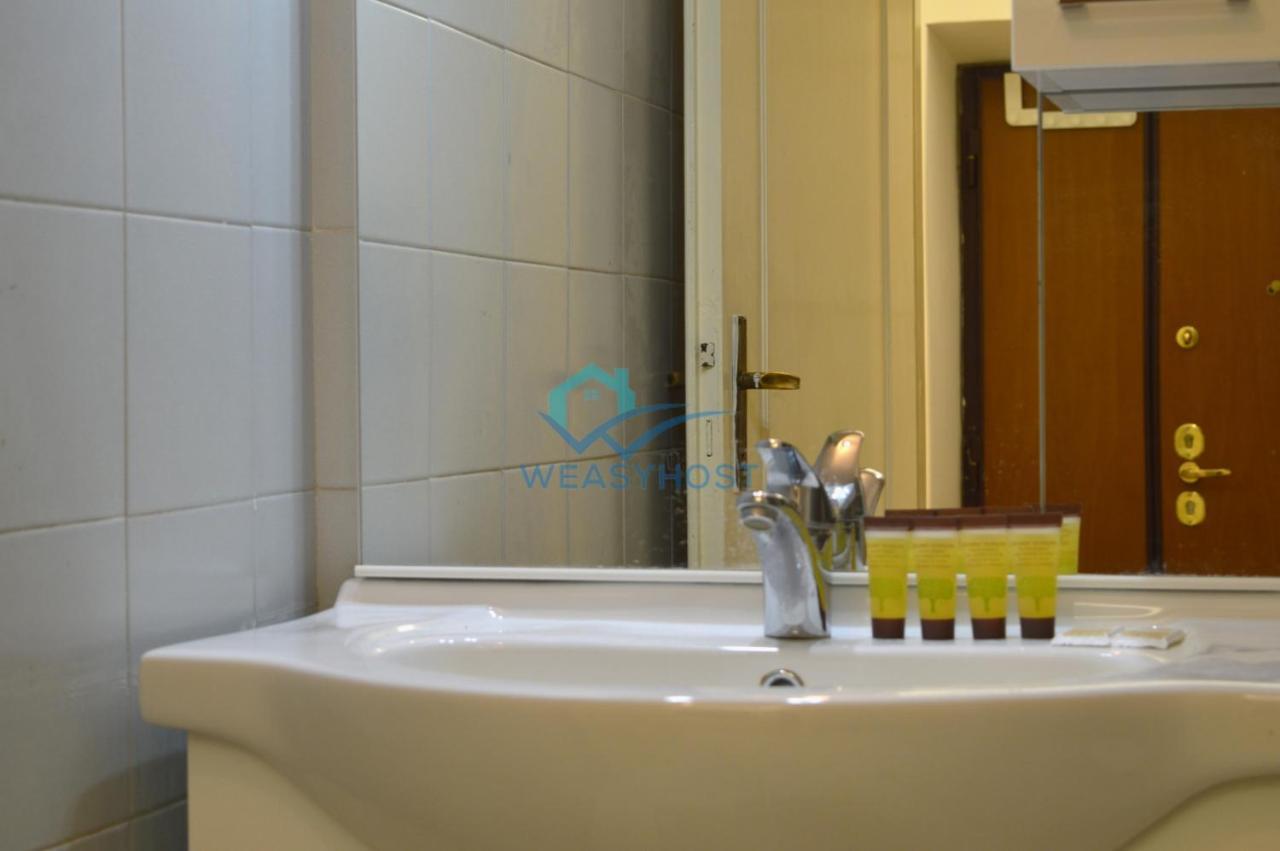 Retreat In The Heart Of Fori Imperiali Apartment Рим Екстериор снимка